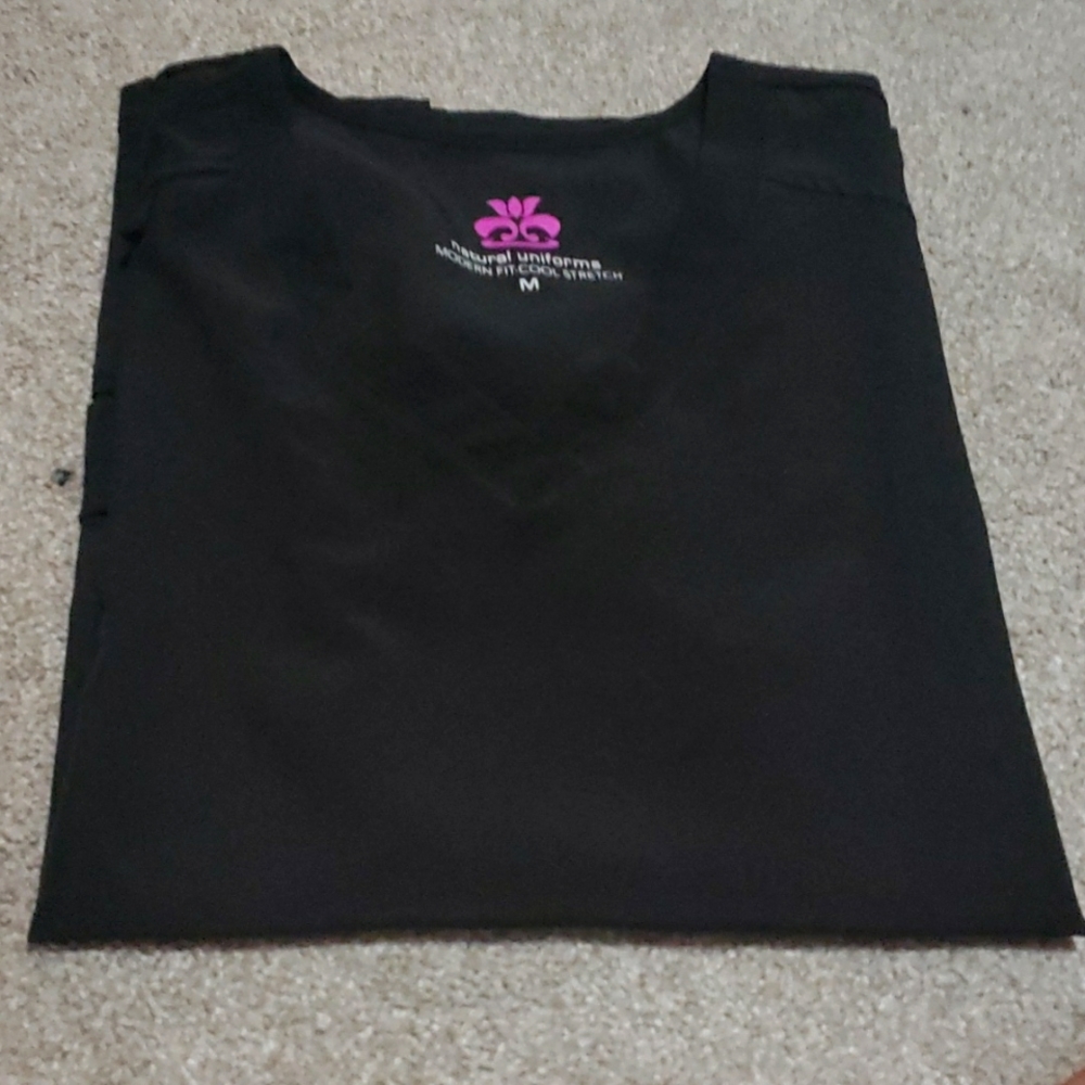 Size medium black scrub top NWOT